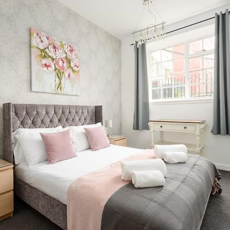 2 Bedroom Royal Mile Apartment Edinburgh Exterior photo