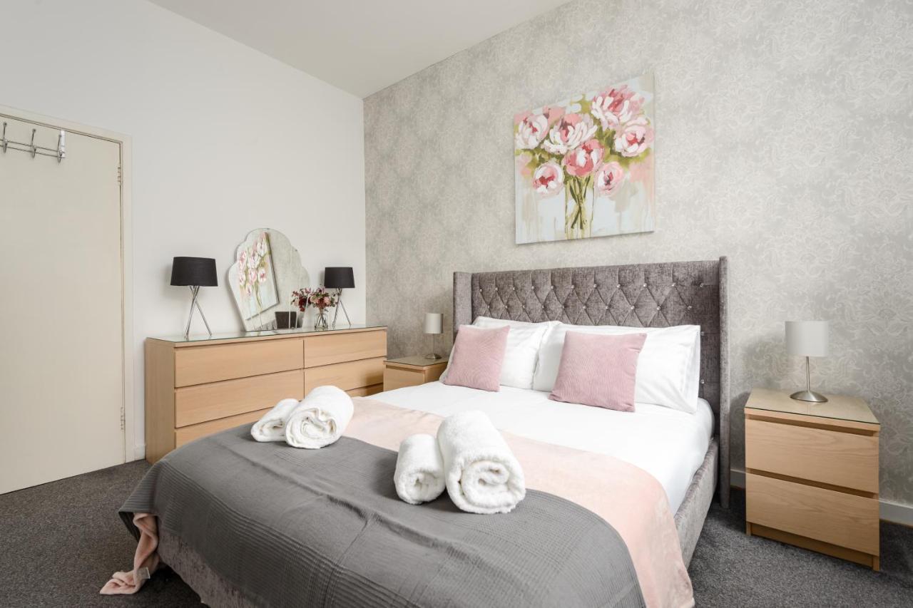 2 Bedroom Royal Mile Apartment Edinburgh Exterior photo